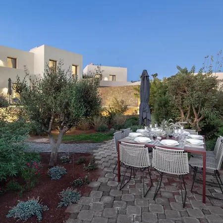 Villa Votsalakia - Seaside Brand New 4 Bdr Oleander Alikí